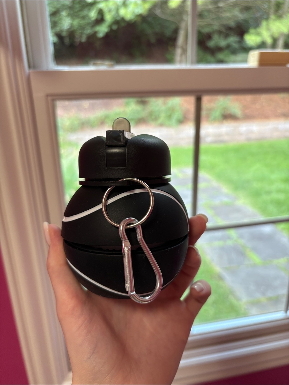 Pull Out Adjustable Rubber Tennis Ball Water Bottle NWOT